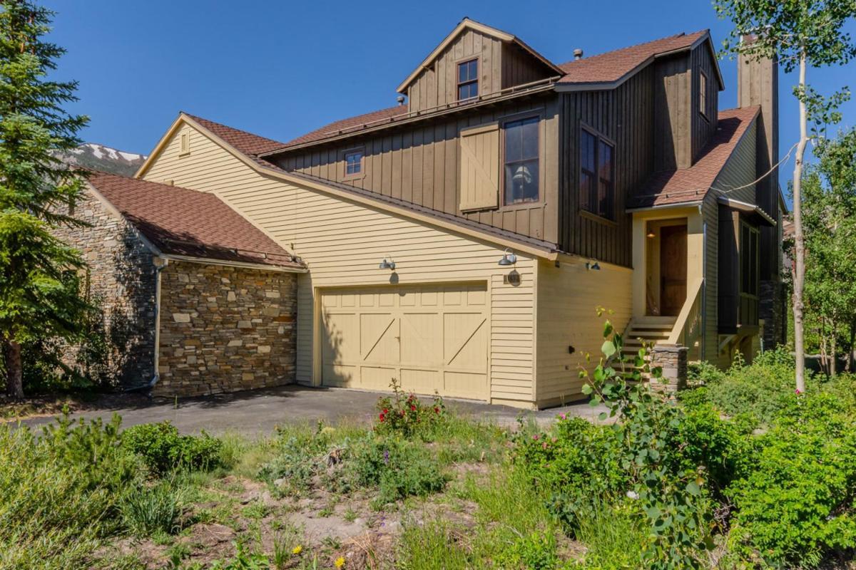 1132 Holiday home
