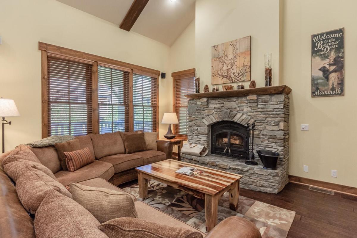 1132 Mammoth Lakes